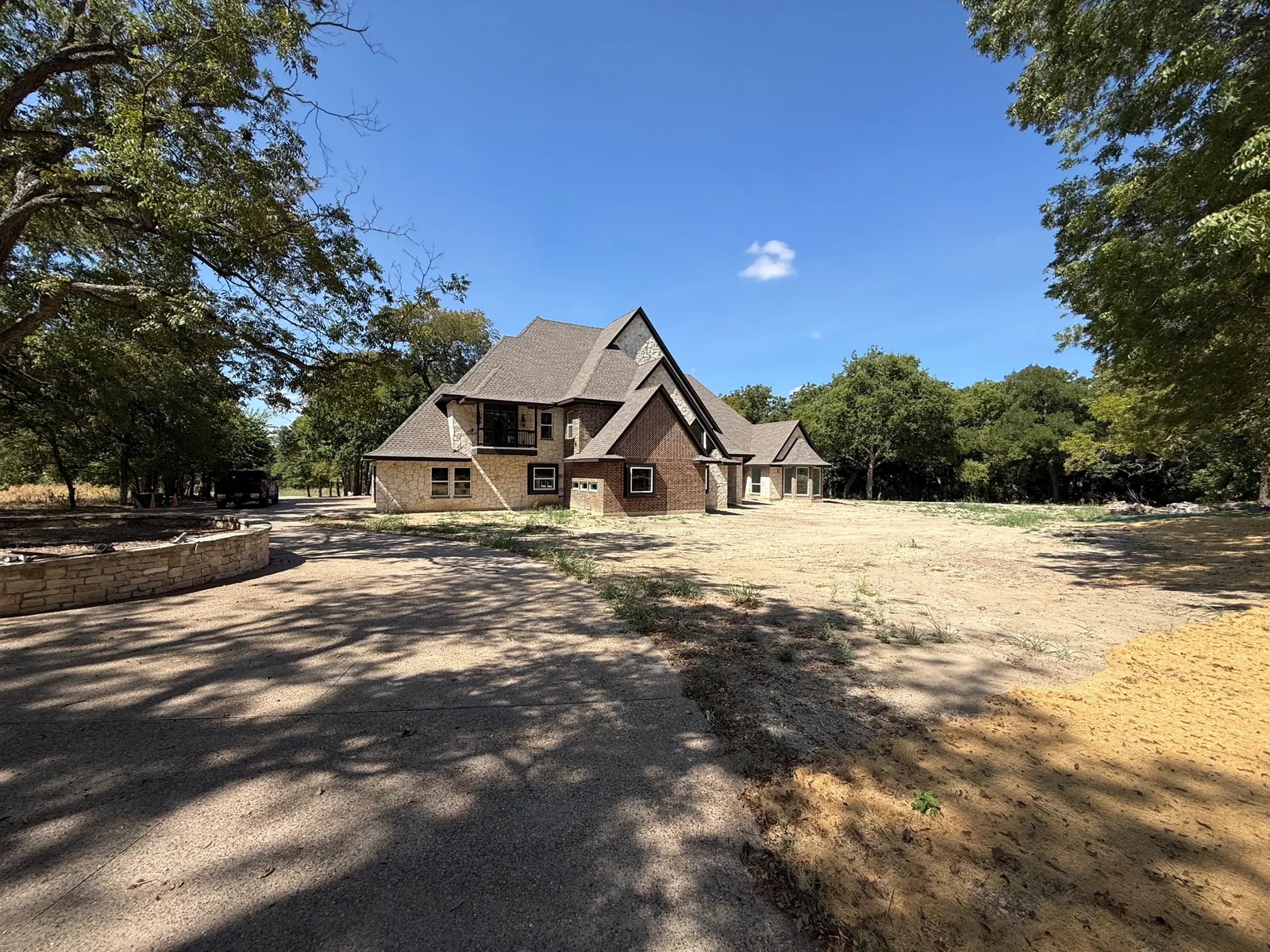 Main residence from the grounds, 2140 Bells Chapel Road - September 2026 / MLS